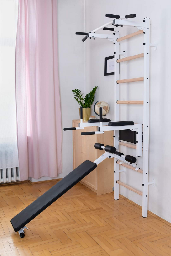 Wall bars in the bedroom