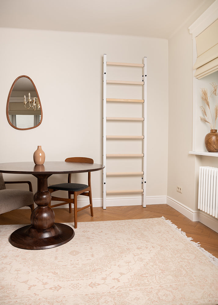 BenchK 200 B/W Wall Bars