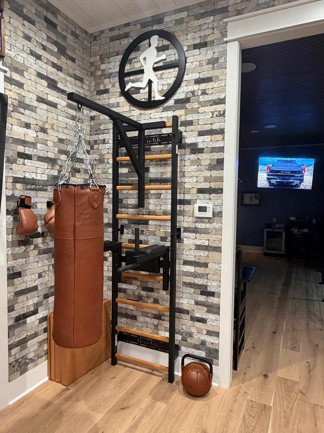 BenchK Boxing Station