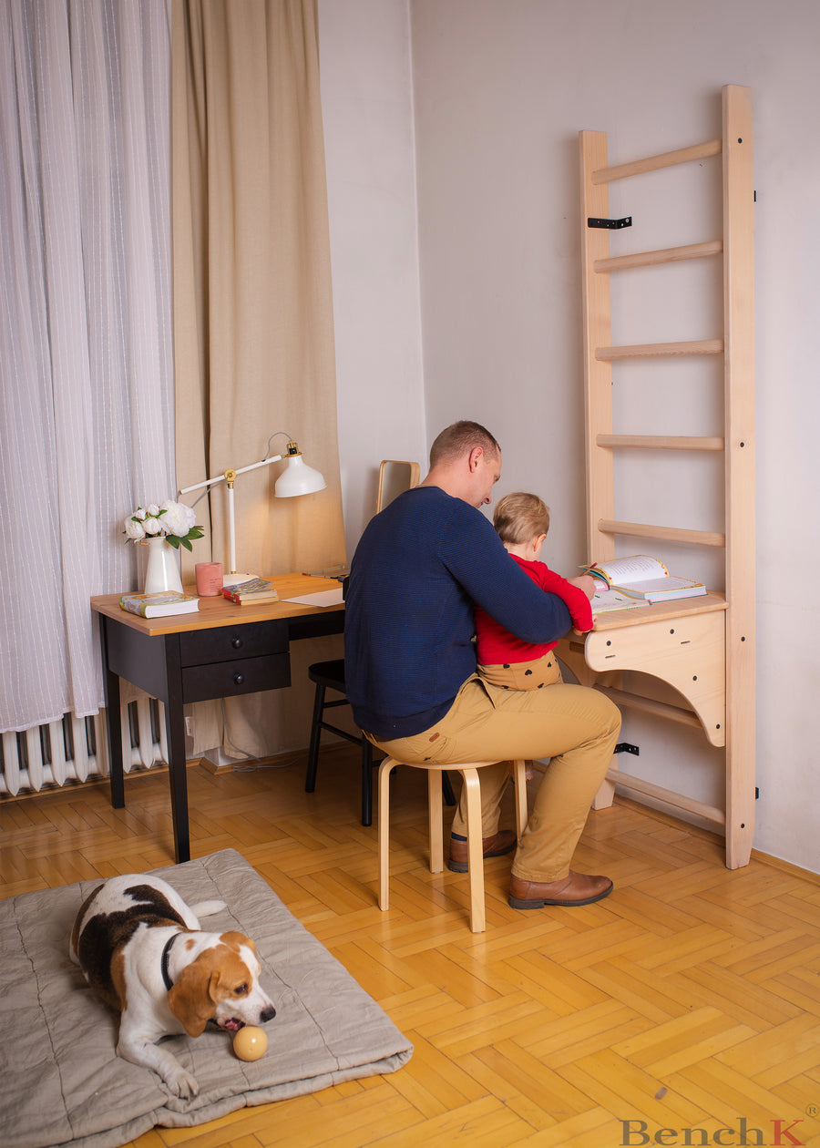 BenchK 112 Wooden Stall Bars With Desk